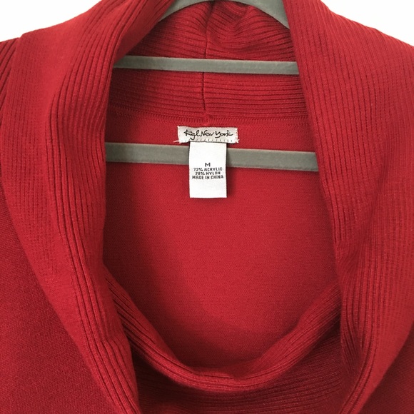 Rgl New York Burgundy Cowl Neck NWOT - Picture 3 of 6